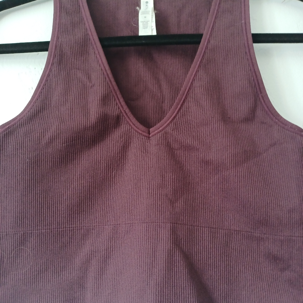 Athleta Burgundy V-Neck Sports Bra/Crop Top - Picture 4 of 7